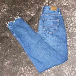 American Eagle Mom Jeans